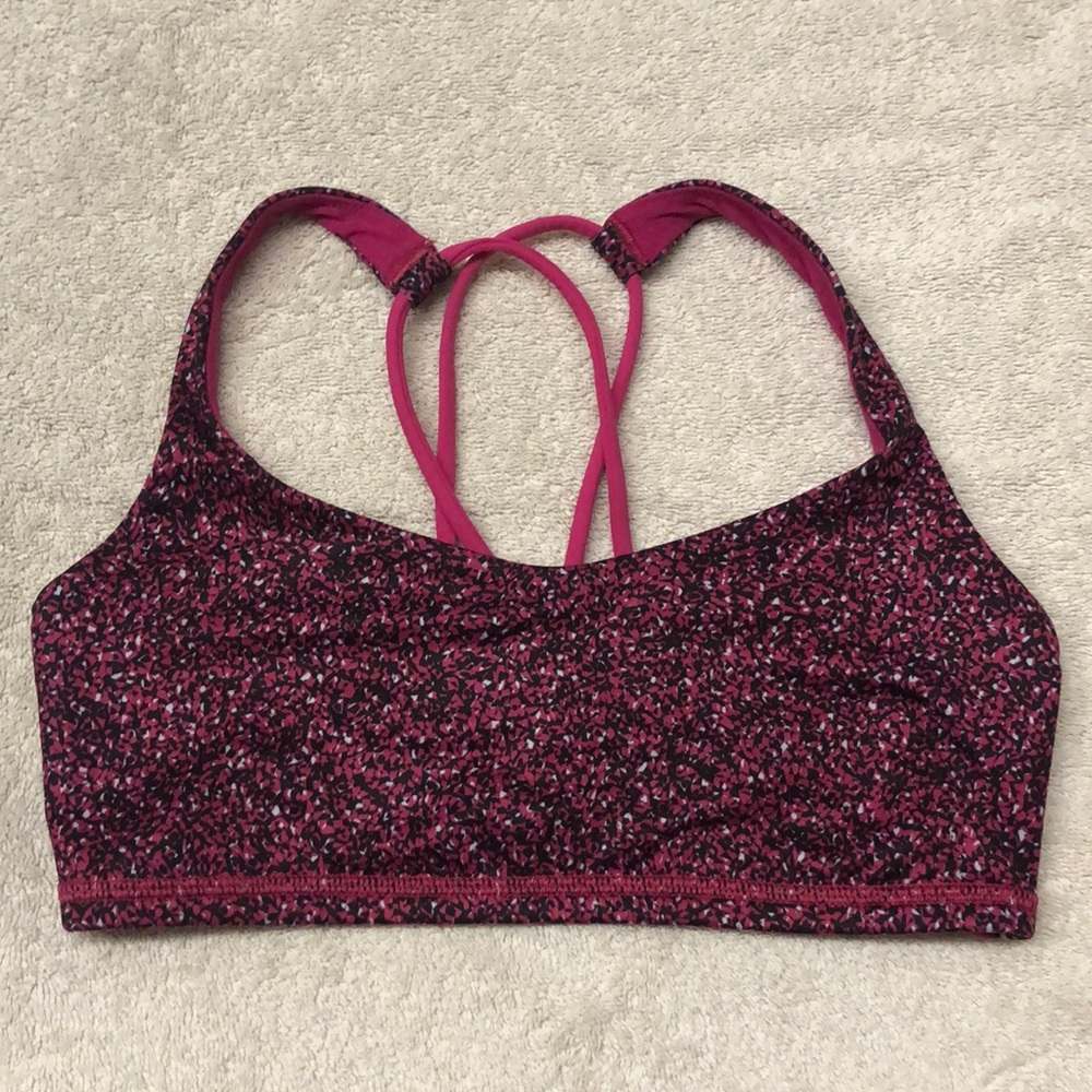 Lululemon Free to Be Bra